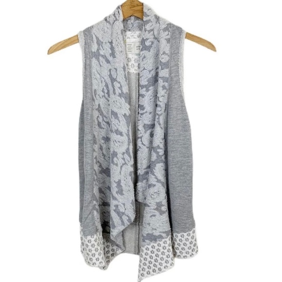 Anthropologie Saturday Sunday Lace knit asymmetrical gray/white open tunic - Picture 2 of 16